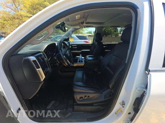 2018 Chevrolet Silverado 1500 LTZ Crew Cab Short Bed 1LZ - miniatura 3