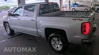 2018 Chevrolet Silverado 1500 LTZ Crew Cab Short Bed 1LZ - miniatura 6