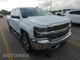 2018 Chevrolet Silverado 1500 LTZ Crew Cab Short Bed 1LZ - miniatura 3