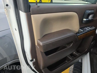 2018 Chevrolet Silverado 1500 LTZ Crew Cab Short Bed 1LZ - miniatura 9
