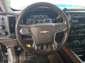 2018 Chevrolet Silverado 1500 LTZ Crew Cab Short Bed 1LZ - miniatura 10