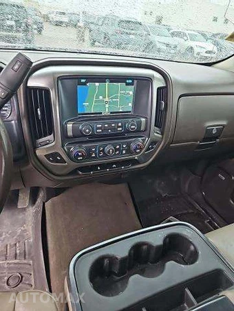 2018 Chevrolet Silverado 1500 LTZ Crew Cab Short Bed 1LZ - miniatura 10