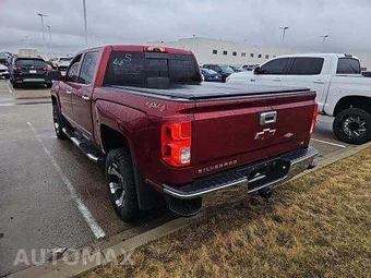 2018 Chevrolet Silverado 1500 LTZ Crew Cab Short Bed 1LZ - miniatura 2