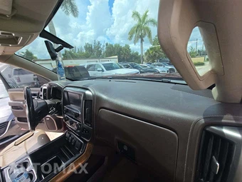 2018 Chevrolet Silverado 1500 LTZ Crew Cab Short Bed 1LZ - miniatura 19