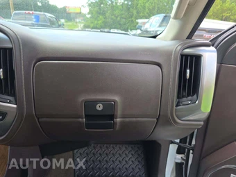 2018 Chevrolet Silverado 1500 LTZ Crew Cab Short Bed 1LZ - miniatura 19