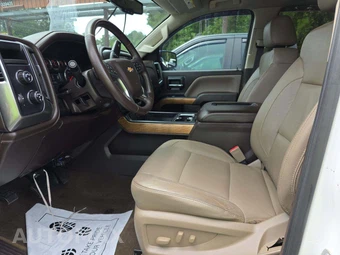 2018 Chevrolet Silverado 1500 LTZ Extended Cab Medium Bed 1LZ - miniatura 6