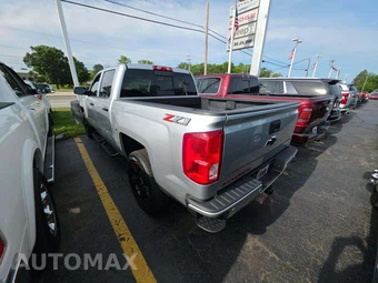 2018 Chevrolet Silverado 1500 LTZ Z71 Crew Cab Short Bed 2LZ - miniatura 2