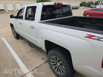 2018 Chevrolet Silverado 1500 LTZ Z71 Crew Cab Short Bed 2LZ - miniatura 2