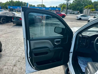2018 Chevrolet Silverado 1500 WT Crew Cab Short Bed 1WT - miniatura 15