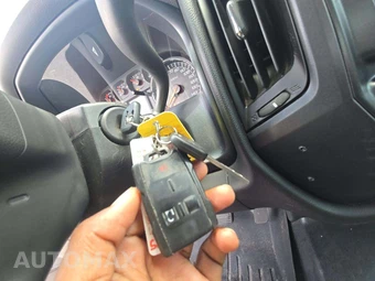 2018 Chevrolet Silverado 1500 WT Extended Cab Medium Bed 1WT – miniatura 8