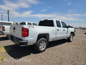 2018 Chevrolet Silverado 1500 WT Extended Cab Medium Bed 1WT - miniatura 3