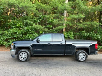 2018 Chevrolet Silverado 1500 WT Extended Cab Medium Bed 1WT - miniatura 3