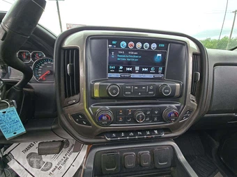 2018 Chevrolet Silverado 2500HD High Country Crew Cab Medium Bed 3LZ - miniatura 10