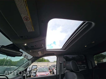 2018 Chevrolet Silverado 2500HD High Country Crew Cab Medium Bed 3LZ - miniatura 11