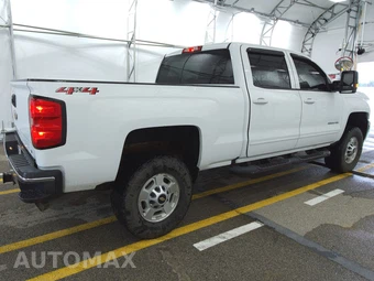 2018 Chevrolet Silverado 2500HD LT Crew Cab Medium Bed 1LT – miniatura 4