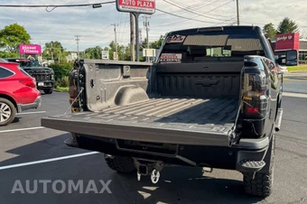 2018 Chevrolet Silverado 2500HD LT Crew Cab Medium Bed 1LT - miniatura 17