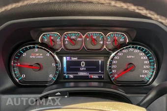 2018 Chevrolet Silverado 2500HD LT Crew Cab Medium Bed 1LT - miniatura 25