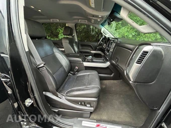 2018 Chevrolet Silverado 2500HD LTZ Crew Cab Medium Bed 1LZ - miniatura 10