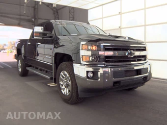 2018 Chevrolet Silverado 2500HD LTZ Crew Cab Medium Bed 1LZ - miniatura 3