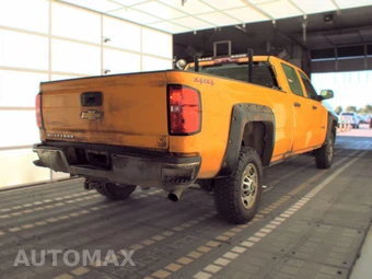 2018 Chevrolet Silverado 2500HD WT Crew Cab Long Bed 1WT – miniatura 4