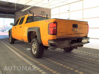 2018 Chevrolet Silverado 2500HD WT Crew Cab Long Bed 1WT – miniatura 6