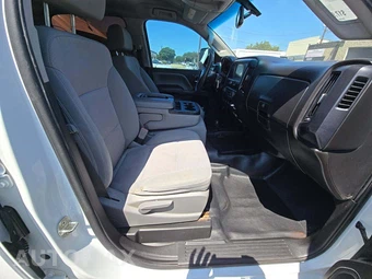 2018 Chevrolet Silverado 2500HD WT Crew Cab Long Bed 1WT - miniatura 18