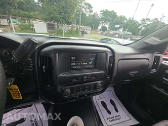 2018 Chevrolet Silverado 2500HD WT Crew Cab Medium Bed 1WT - miniatura 10
