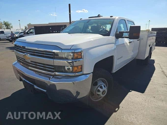 2018 Chevrolet Silverado 3500HD Cab Chassis WT Crew Cab 1WT DRW - miniatura 29