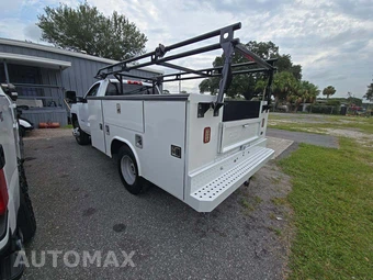 2018 Chevrolet Silverado 3500HD Cab Chassis WT Regular Cab 1WT DRW - miniatura 2