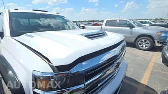 2018 Chevrolet Silverado 3500HD High Country Crew Cab Long Bed 3LZ DRW - miniatura 34