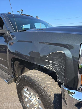 2018 Chevrolet Silverado 3500HD LTZ Crew Cab Long Bed 1LZ - miniatura 31