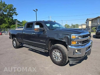 2018 Chevrolet Silverado 3500HD LTZ Crew Cab Long Bed 1LZ - miniatura 4