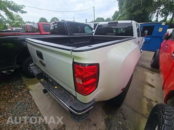 2018 Chevrolet Silverado 3500HD LTZ Crew Cab Long Bed DRW - miniatura 3