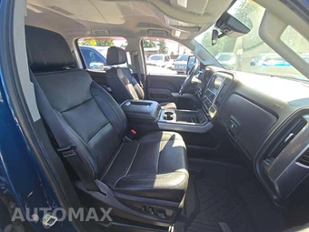2018 Chevrolet Silverado 3500HD LTZ Crew Cab Medium Bed - miniatura 15