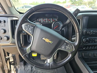 2018 Chevrolet Silverado 3500HD LTZ Crew Cab Medium Bed - miniatura 10