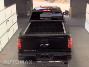 2018 Chevrolet Silverado 3500HD LTZ Crew Cab Medium Bed - miniatura 5