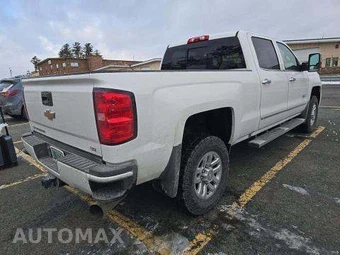 2018 Chevrolet Silverado 3500HD LTZ Crew Cab Medium Bed 1LZ - miniatura 3