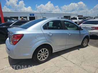 2018 Chevrolet Sonic LT Sedan 1SD – miniatura 4