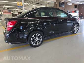 2018 Chevrolet Sonic LT Sedan 1SD - miniatura 4