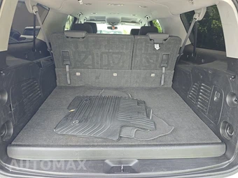 2018 Chevrolet Suburban 1500 LS 1LS - miniatura 17