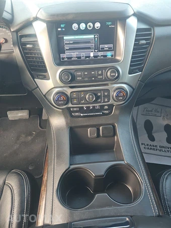 2018 Chevrolet Suburban 1500 LS 1LS - miniatura 11