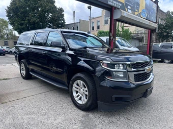 2018 Chevrolet Suburban 1500 LS 1LS - miniatura 3