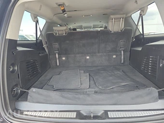 2018 Chevrolet Suburban 1500 LT 1LT - miniatura 17