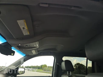 2018 Chevrolet Suburban 1500 LT 1LT - miniatura 19