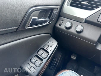2018 Chevrolet Suburban 1500 LT 1LT - miniatura 24