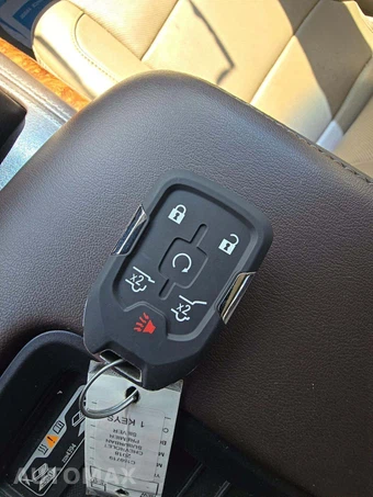 2018 Chevrolet Suburban 1500 Premier 1LZ - miniatura 8