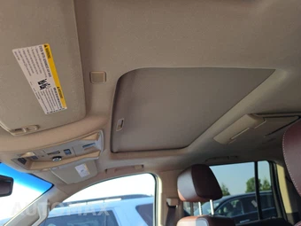 2018 Chevrolet Suburban 1500 Premier 1LZ - miniatura 17