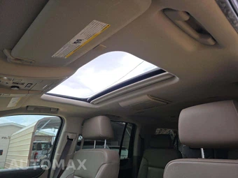 2018 Chevrolet Suburban 1500 Premier 1LZ - miniatura 11