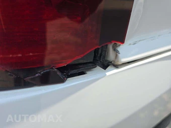 2018 Chevrolet Tahoe LS 1LS - miniatura 32