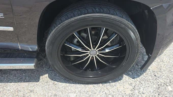 2018 Chevrolet Tahoe LT 1LT - miniatura 29